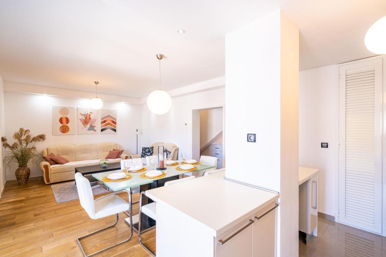 Apartamento Hladilo *